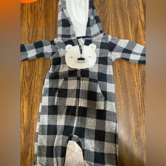 Carters 9 month winter zip up - Picture 1 of 1
